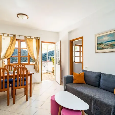 And Nike Апартаменты