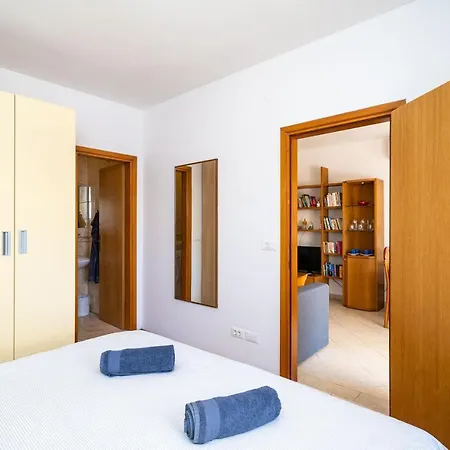 And Nike * Дубровник