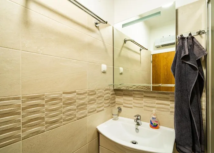 耐克客房及公寓 公寓 *