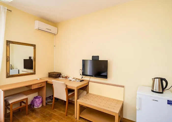 耐克客房及公寓 *